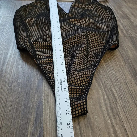 NWT Cosmopolitan Women's One Piece Bodysuit Size M Black-Nude 100% Polyester - Picture 9 of 10